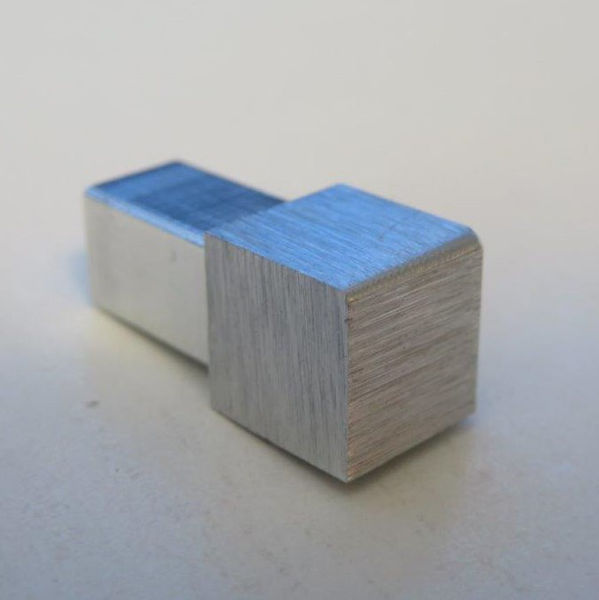 Picture of Pair Brushed Silver Unique 9.5mm Corners